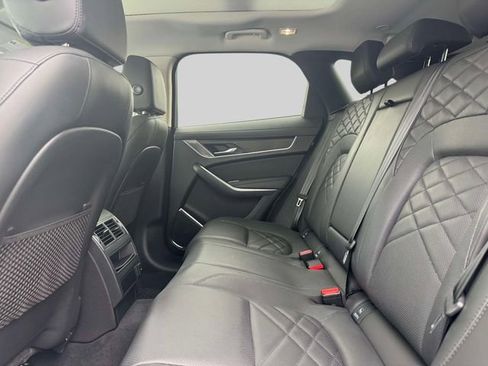Used 2023 Jaguar F-PACE S AWD/4WD image 15
