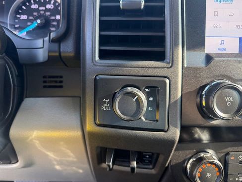 Used 2022 Ford F250 XL w/ STX Appearance Package AWD/4WD image 37