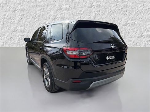 Used 2024 Honda Pilot EX-L image 5