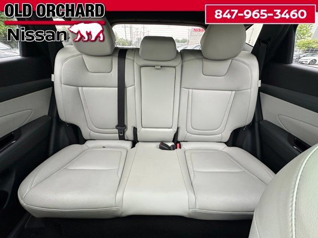 Used 2025 Hyundai Tucson Limited AWD/4WD image 11