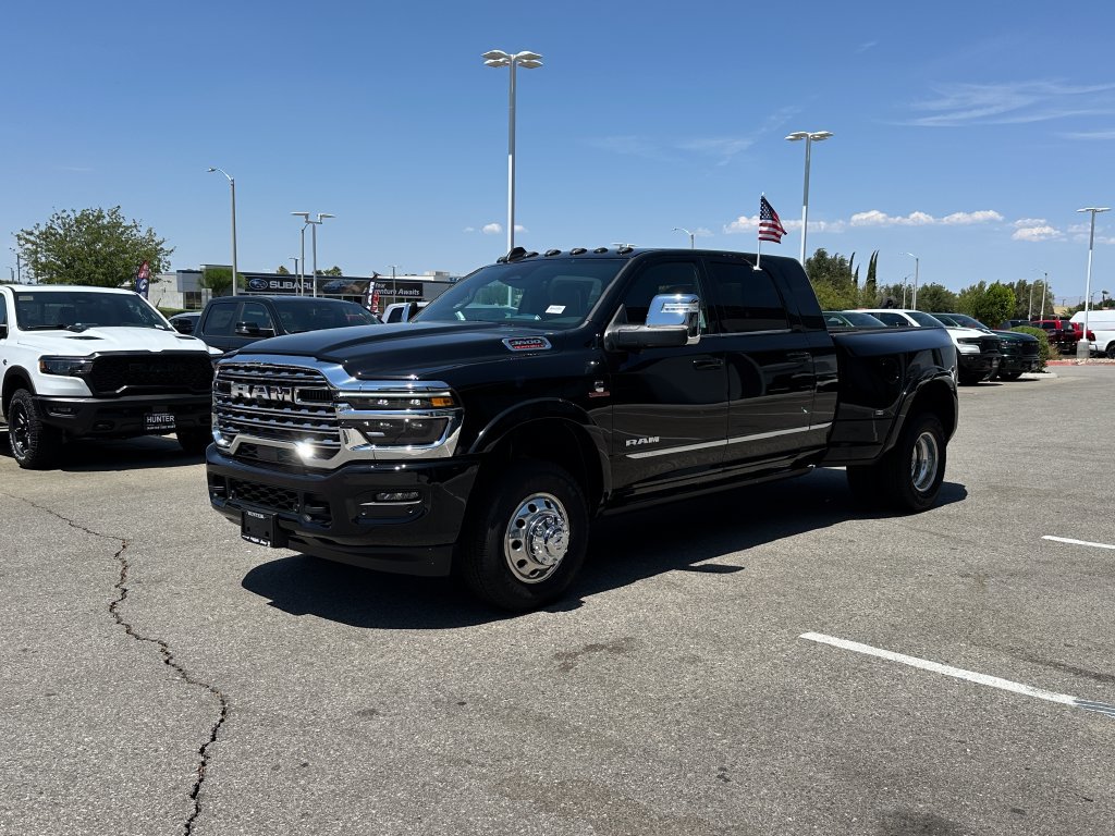 New 2026 RAM 3500 Limited AWD/4WD image 2
