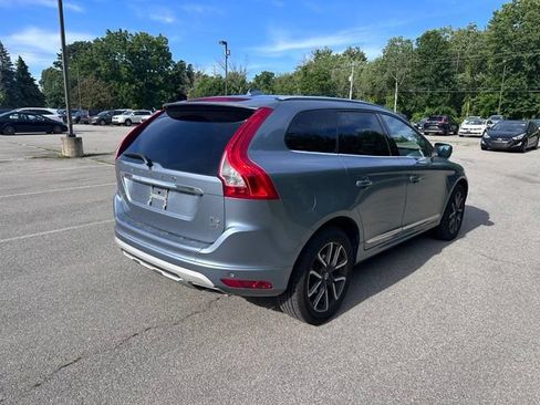 Used 2017 Volvo XC60 T6 Dynamic w/ Climate Package AWD/4WD image 3