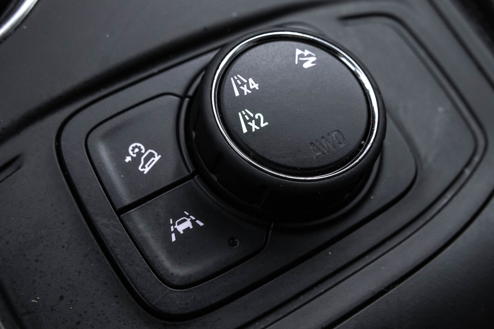 Used 2024 GMC Terrain SLE AWD/4WD image 31