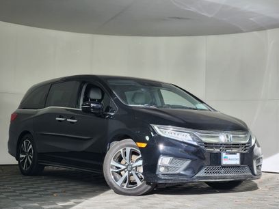 Used 2018 Honda Odyssey Elite