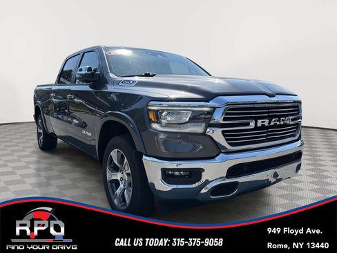 Used 2022 RAM 1500 Laramie AWD/4WD image 7