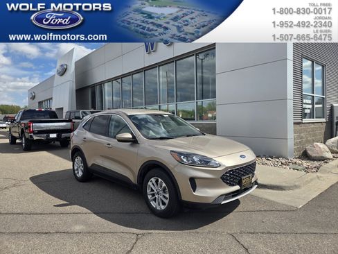 Used 2020 Ford Escape SE AWD/4WD image 1