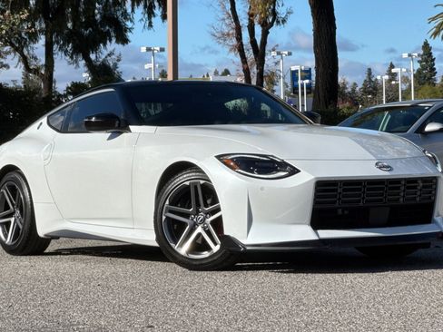 Used 2024 Nissan Z Sport w/ Floor Mat Package image 2