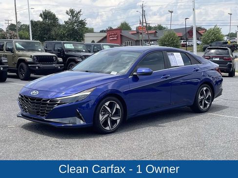 Used 2022 Hyundai Elantra Limited FWD image 4