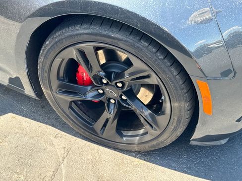 Used 2023 Chevrolet Camaro LT w/ RS Package RWD image 9