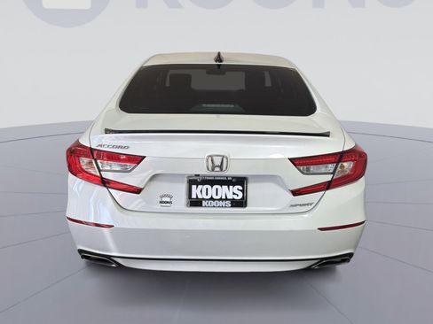 Used 2021 Honda Accord Sport image 5