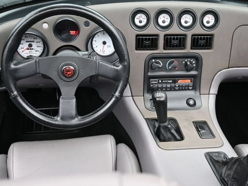 Used 1994 Dodge Viper RT/10 RWD image 11