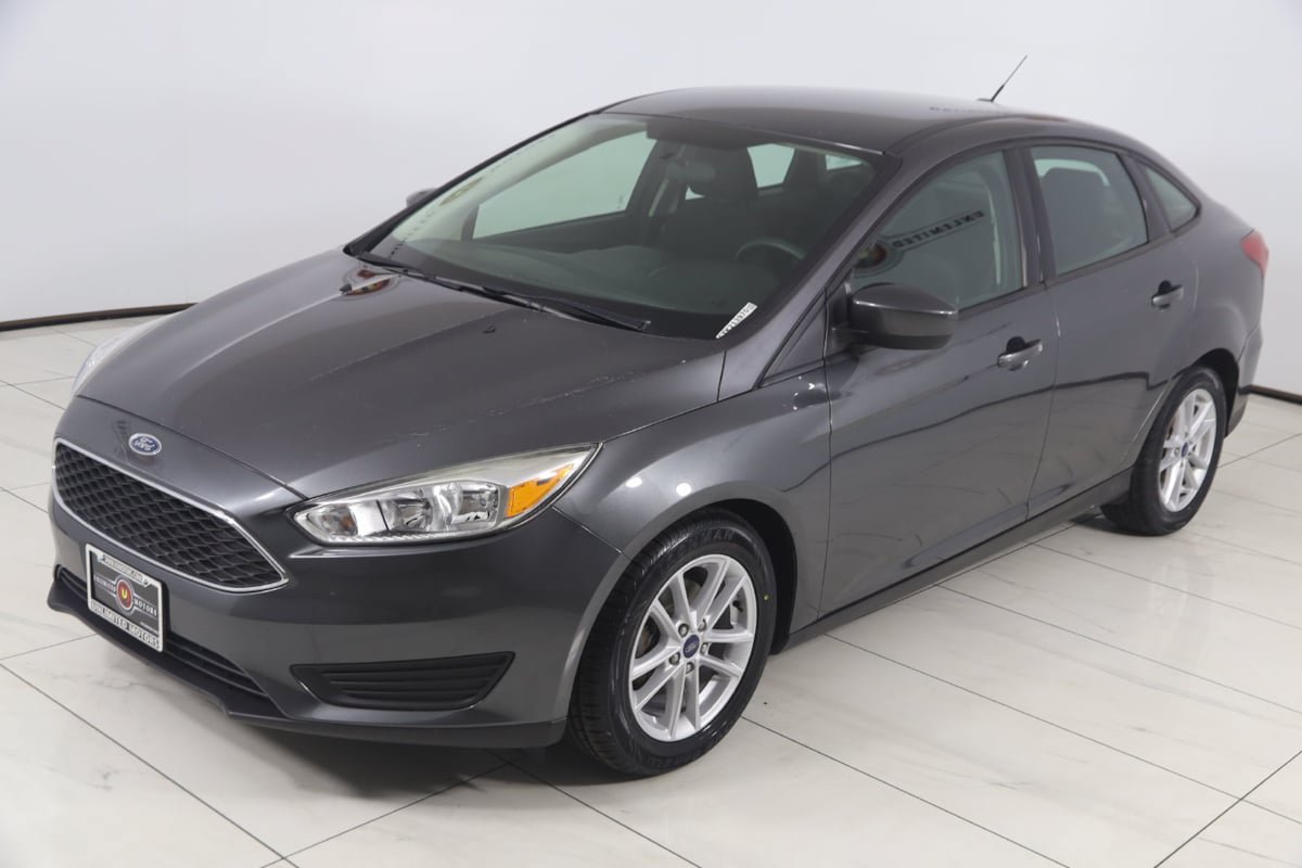 Used 2018 Ford Focus SE FWD image 16