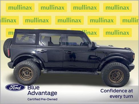 Certified 2024 Ford Bronco Outer Banks AWD/4WD image 2