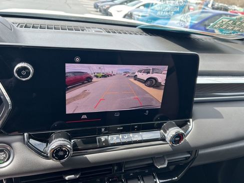 Used 2023 GMC Canyon Elevation w/ Trailering Package image 13