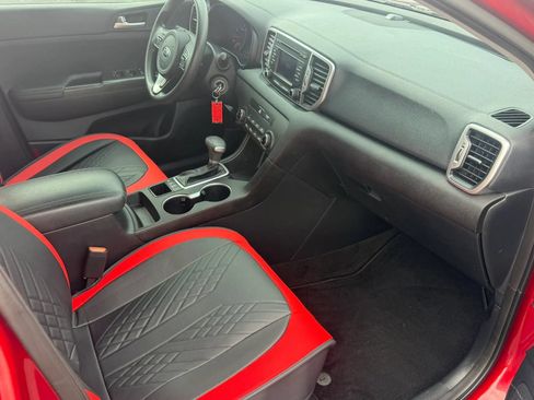 Used 2019 Kia Sportage LX AWD/4WD image 21