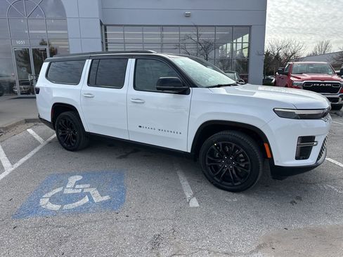 New 2026 Jeep Grand Wagoneer L Summit w/ Rear Seat Video Group I image 44