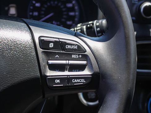 Certified 2021 Hyundai Kona SEL FWD image 31