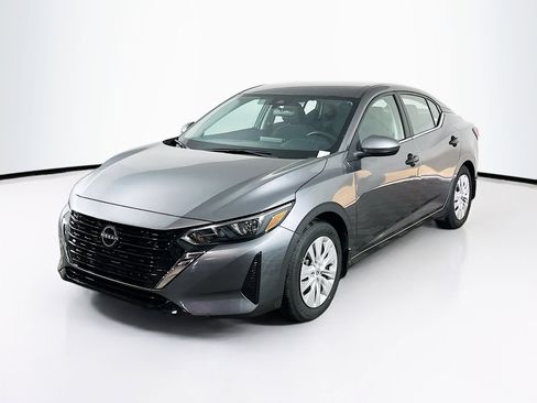 Used 2024 Nissan Sentra S image 3