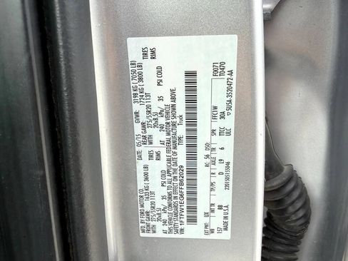 Used 2015 Ford F150 Platinum w/ Equipment Group 701A Luxury AWD/4WD image 31