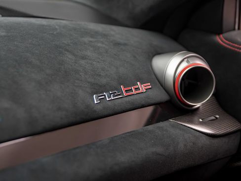 Used 2017 Ferrari F12tdf RWD image 32
