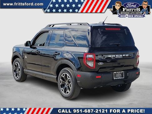 New 2025 Ford Bronco Sport Outer Banks image 2