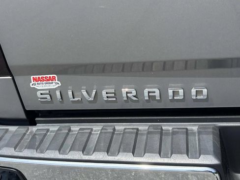 Used 2017 Chevrolet Silverado 1500 LT w/ All Star Edition AWD/4WD image 5
