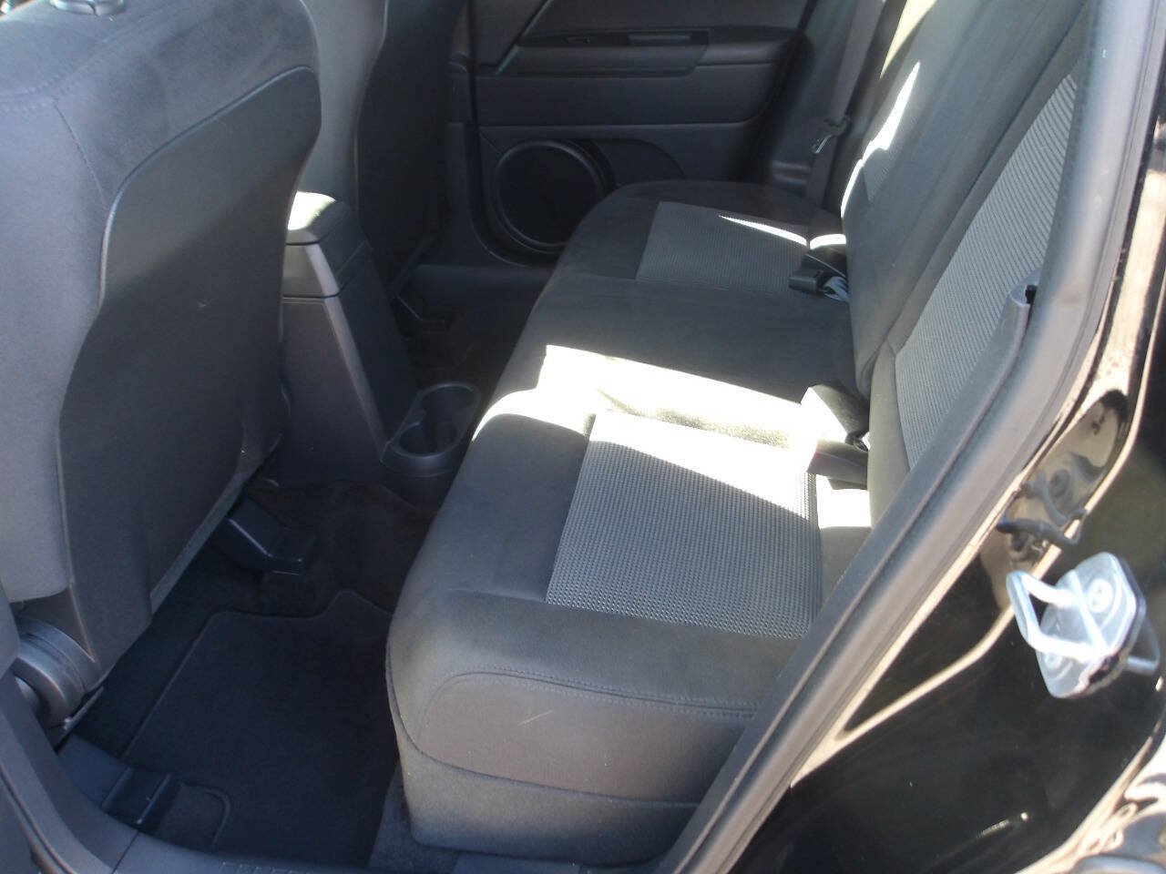 Used 2016 Jeep Patriot Sport w/ Power Value Group FWD image 9