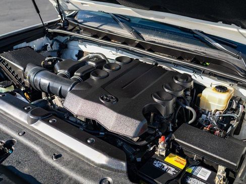 Used 2016 Toyota 4Runner TRD Pro image 31