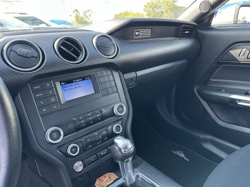 Used 2020 Ford Mustang Coupe image 14