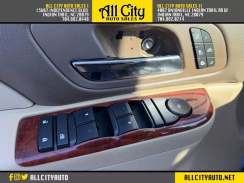 Used 2011 GMC Yukon SLT w/ SLT-2 Equipment Package image 21