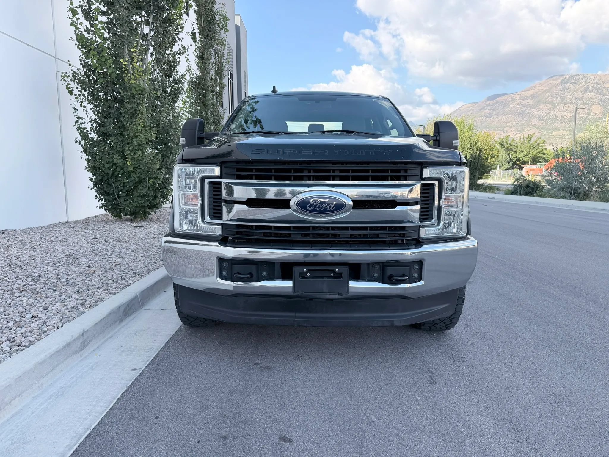 Used 2019 Ford F350 XL w/ STX Appearance Package AWD/4WD image 12