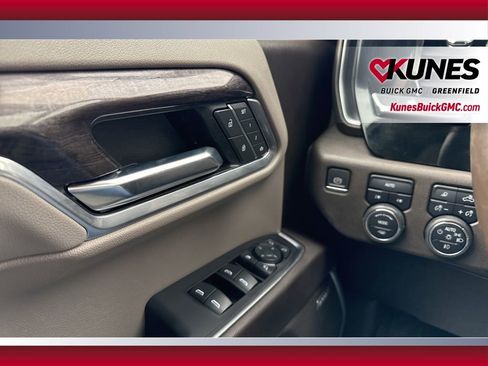 Used 2022 Chevrolet Silverado 1500 LTZ image 23