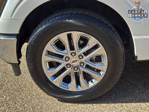 Used 2024 Ford F150 Lariat w/ Equipment Group 502A High AWD/4WD image 11