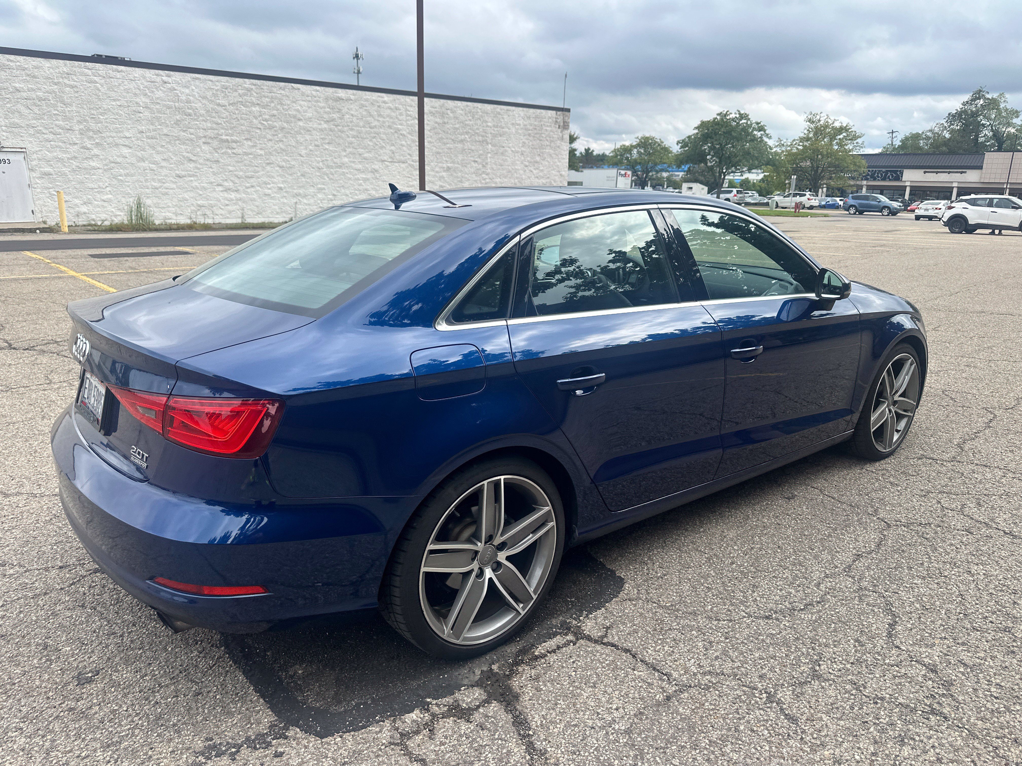 Used 2016 Audi A3 2.0T Premium Plus w/ Premium Plus Package AWD/4WD image 15