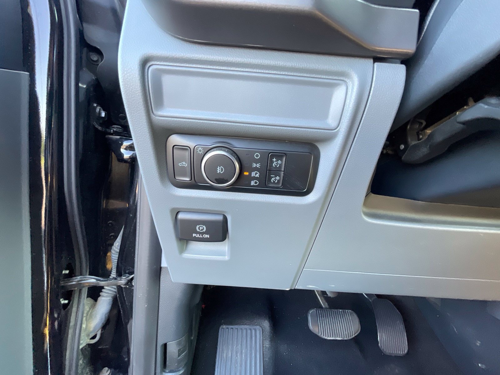 Used 2024 Ford F150 XLT AWD/4WD image 15