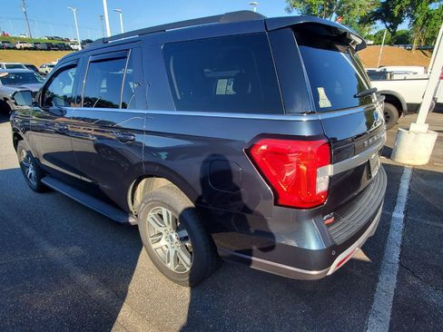 Used 2024 Ford Expedition XLT AWD/4WD image 9