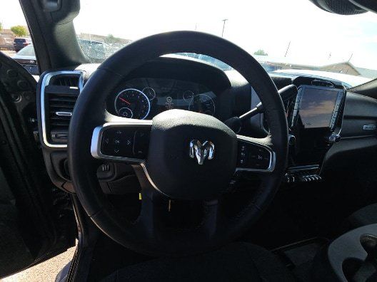 Used 2025 RAM 2500 Big Horn AWD/4WD image 15