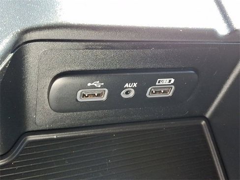 Used 2018 RAM 1500 Express image 23