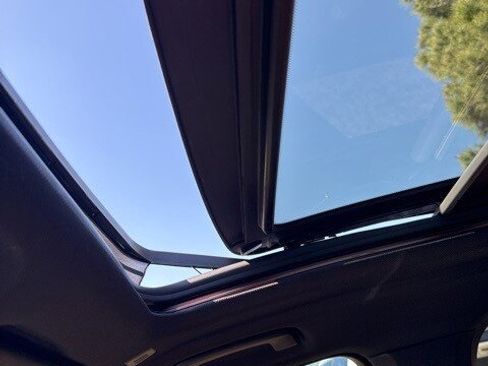 Used 2019 BMW X5 xDrive40i w/ Premium Package 2 image 10