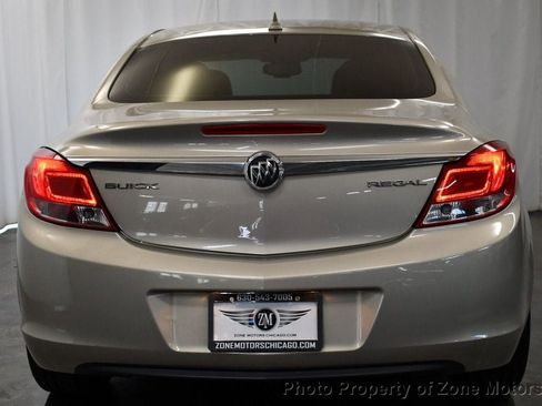 Used 2012 Buick Regal Leather image 11