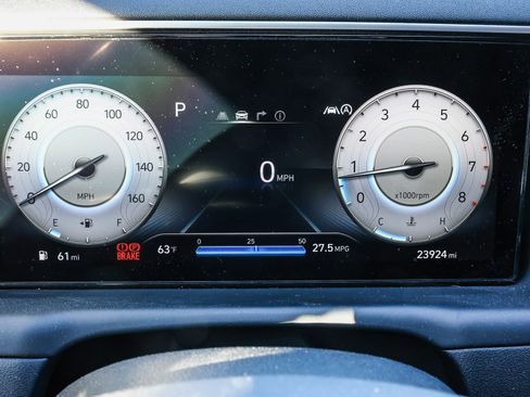 Used 2022 Hyundai Tucson Limited image 26