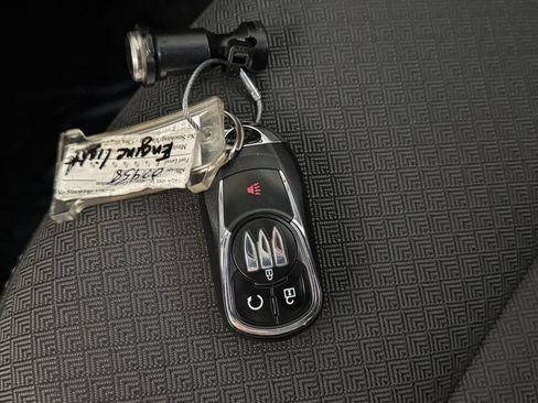 Used 2025 Buick Encore GX Preferred image 18