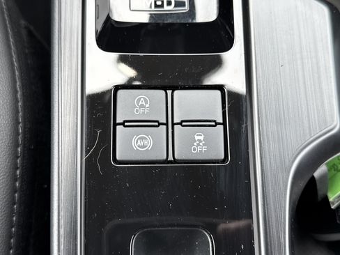 Certified 2026 Subaru Outback Premium AWD/4WD image 12