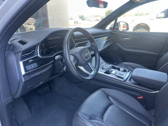 Used 2023 Audi Q7 2.0T Premium Plus w/ Premium Plus Package AWD/4WD image 13