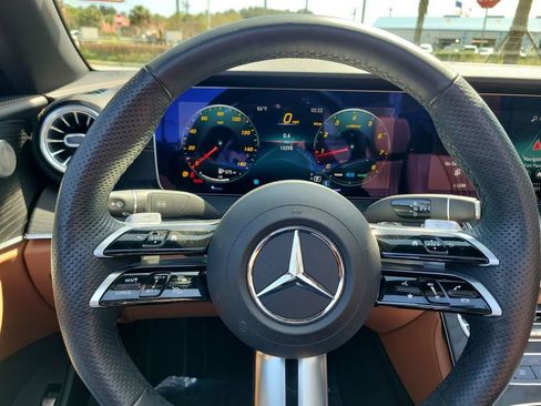 Used 2023 Mercedes-Benz E 450 Cabriolet image 27