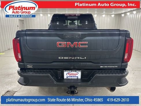 Used 2022 GMC Sierra 2500 Denali w/ Denali Ultimate Package image 4