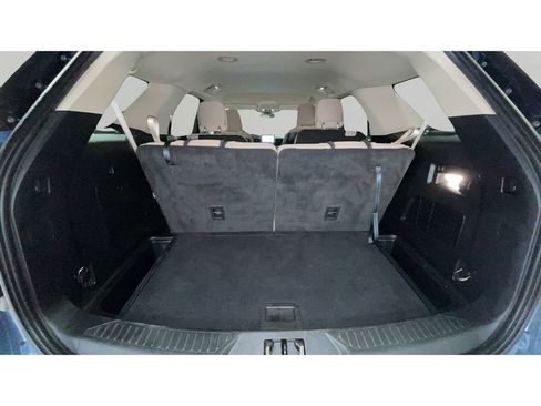 Used 2020 Ford Explorer XLT w/ Comfort Package AWD/4WD image 17