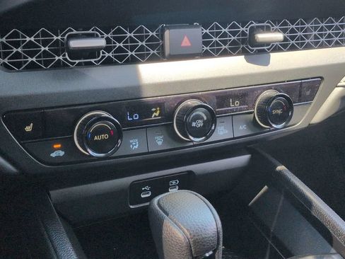 Used 2023 Honda Accord EX image 33