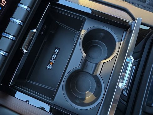 New 2026 GMC Yukon Denali w/ Sun & Power Step Package image 26