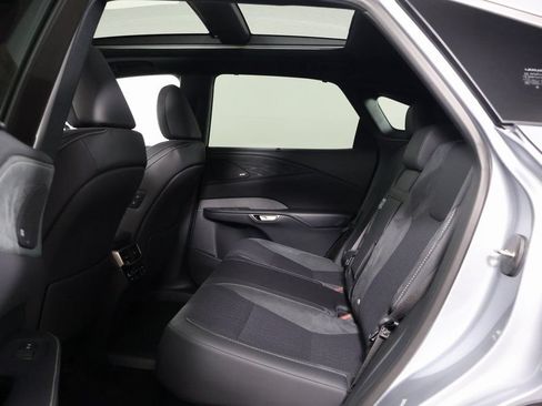 New 2026 Lexus RX 450h AWD w/ Convenience Package image 6
